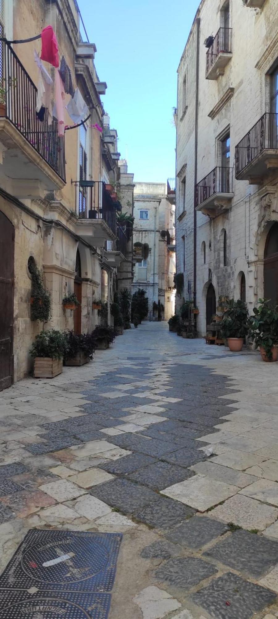 La Follia Dell'Architetto Villa Bari Exterior photo